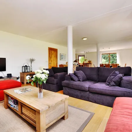 Countryside Holiday In Mont With Terrace And Garden Semesterbostad *